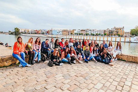 03. Group Picture Triana (2)